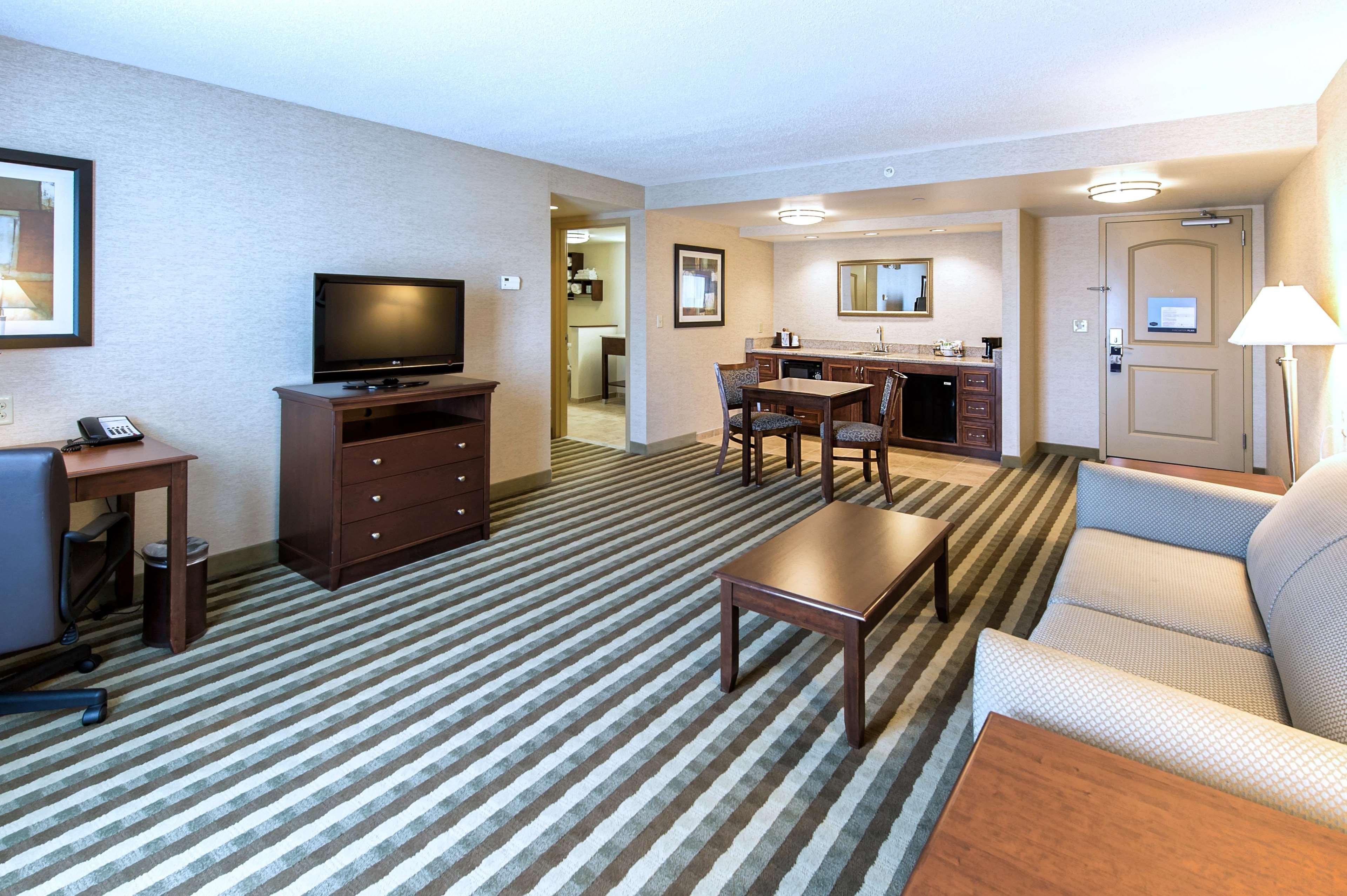 Hampton Inn Presque Isle Buitenkant foto