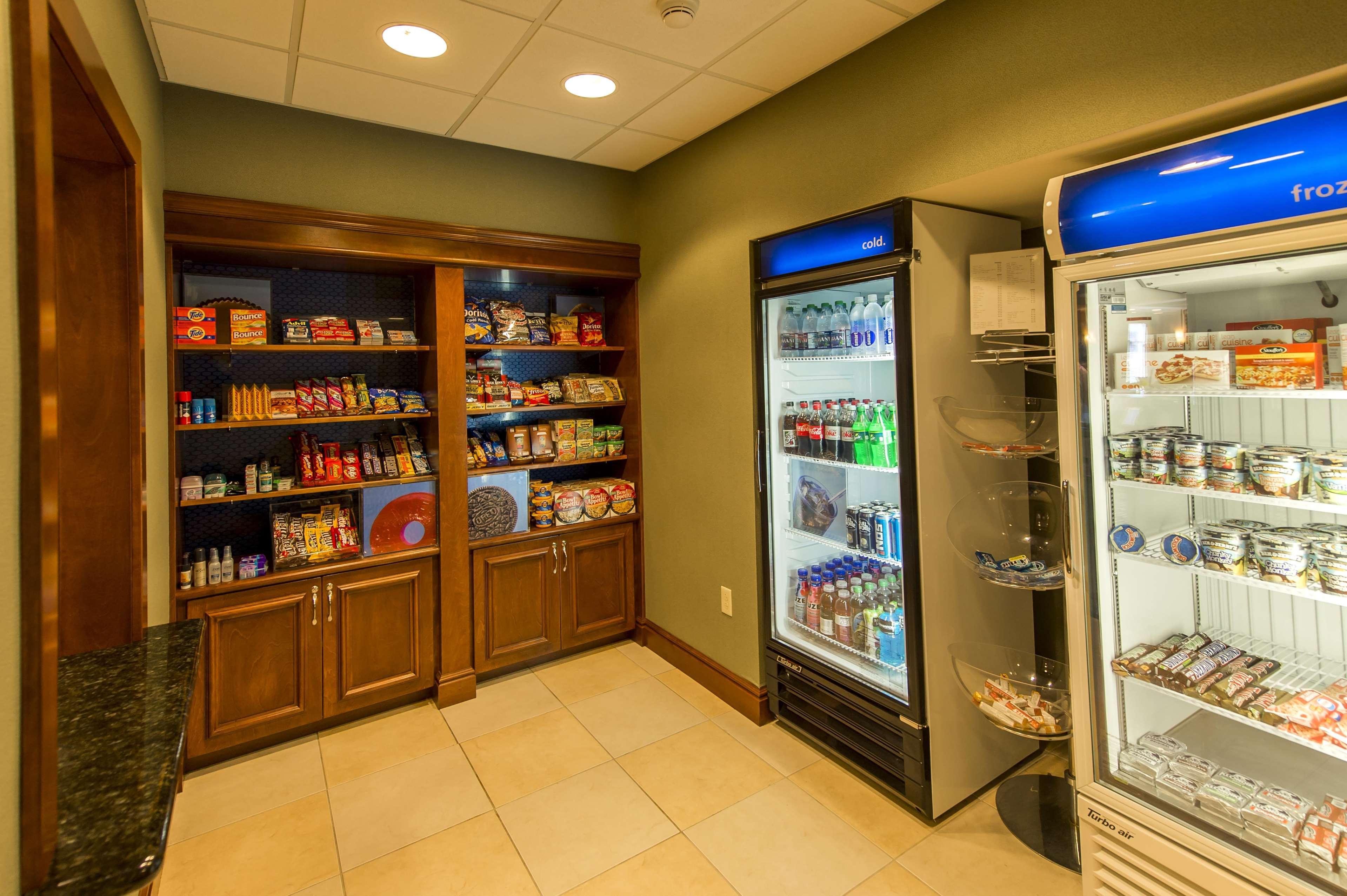 Hampton Inn Presque Isle Buitenkant foto