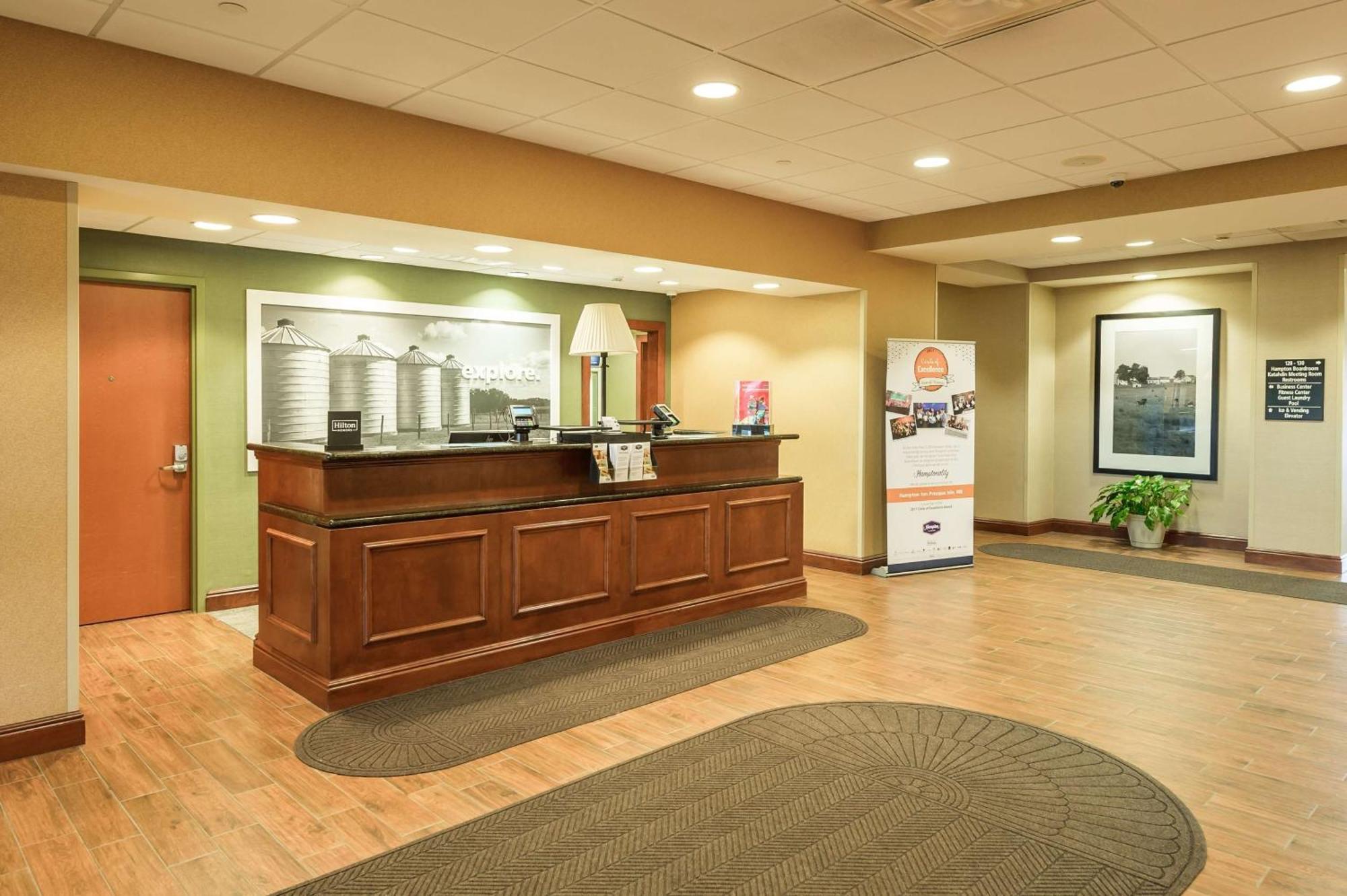 Hampton Inn Presque Isle Buitenkant foto