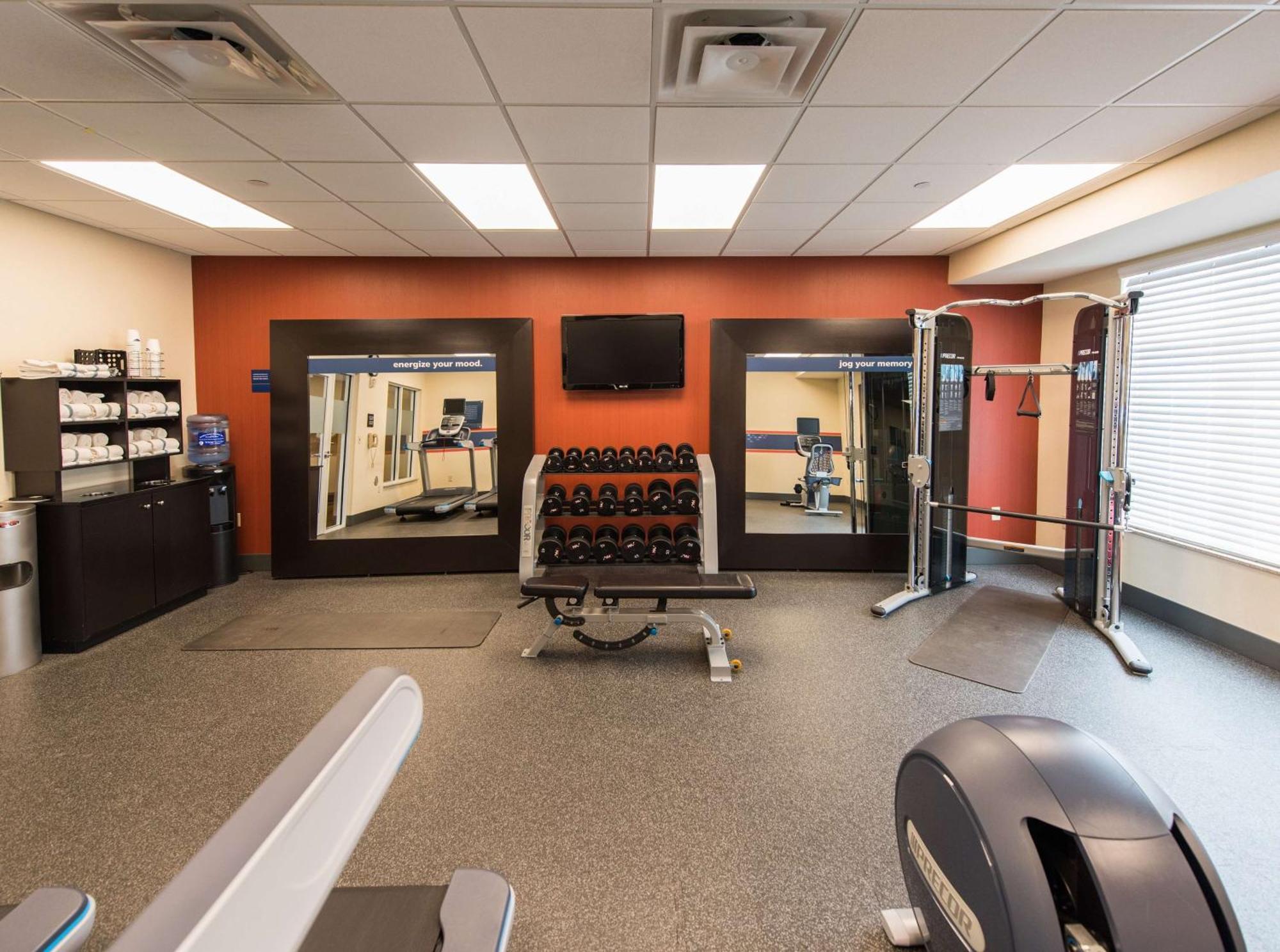 Hampton Inn Presque Isle Buitenkant foto